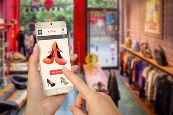 Black Friday, uno su 20 'drogato' di shopping on line Black Friday, uno su 20 'drogato' di shopping on line