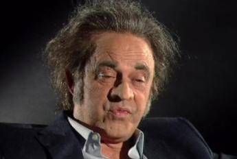 Crozza imita Sorrentino ed è subito 'cult'/Video Crozza imita Sorrentino ed è subito 'cult'/Video