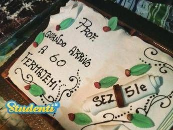 Maturità 2015: torta prima dell’esame Maturità 2015: torta prima dell’esame