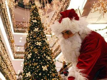 AAA Babbo Natale cercasi AAA Babbo Natale cercasi
