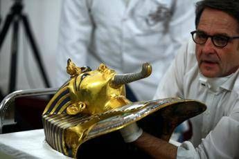 Egitto, scoperta una stanza segreta nella tomba di Tutankhamon Egitto, scoperta una stanza segreta nella tomba di Tutankhamon