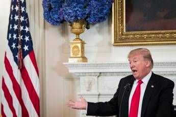 Trump minaccia l'Europa Trump minaccia l'Europa