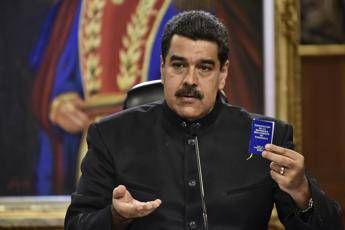 Don't heed 'mad' Trump, Maduro tells Italy, Europe Don't heed 'mad' Trump, Maduro tells Italy, Europe