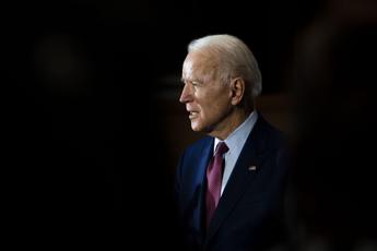 Usa, parla l'accusatrice di Biden: Non dovrebbe candidarsi