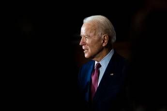 Usa, parla l'accusatrice di Biden: Non dovrebbe candidarsi Usa, parla l'accusatrice di Biden: Non dovrebbe candidarsi