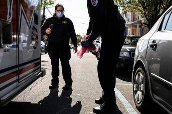 Coronavirus, negli Usa superati i 55mila morti Coronavirus, negli Usa superati i 55mila morti